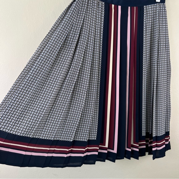 Canvas By Lands End Beautiful Pleated Multi Print Lined Midi Skirt 0 - Picture 2 of 11